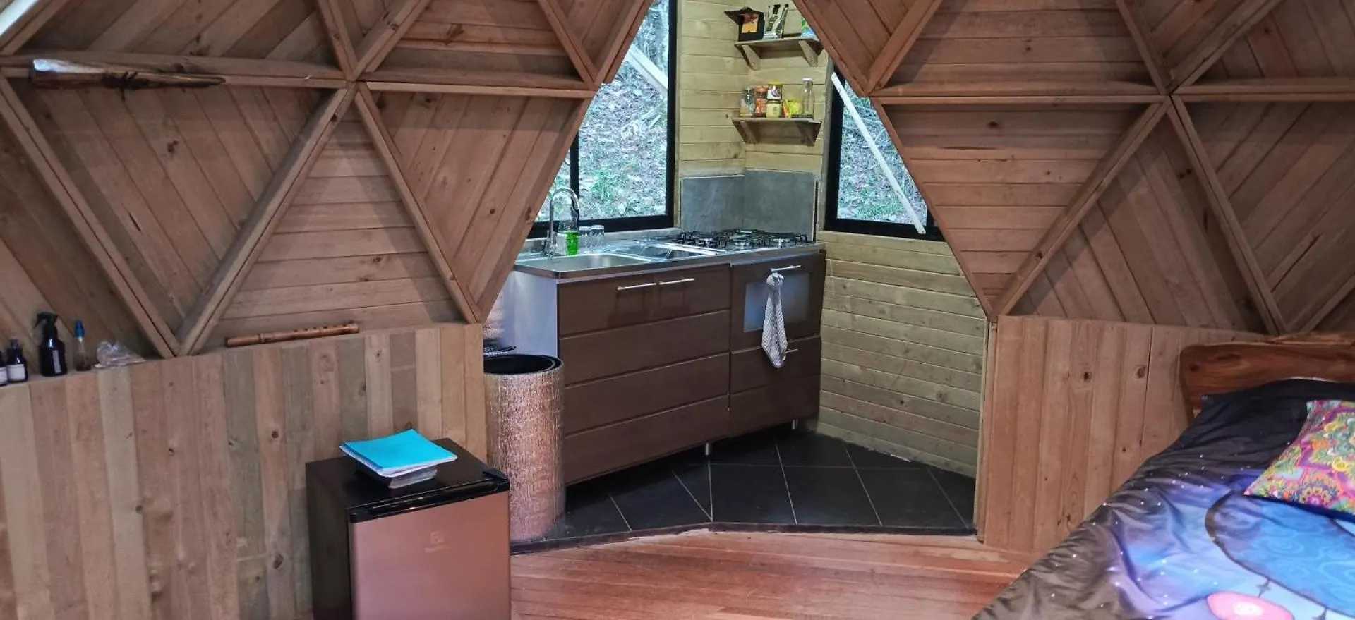 Lodge Sanaya Domo Glamping - Santa Elena Villa